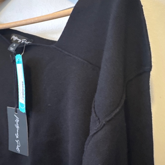 Montgomery Post Hazel Asym Neckline Desk to Dinner Sweater - Picture 5 of 5